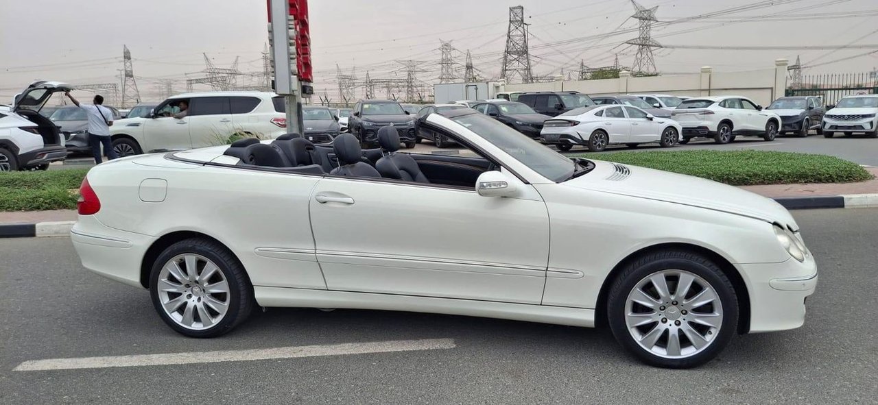 Car Image 2009 MERCEDES CLK CLASS 