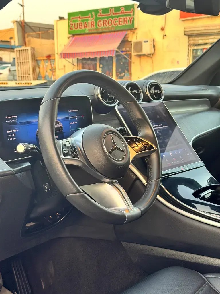 Car Image 2024 MERCEDES GLC CLASS 