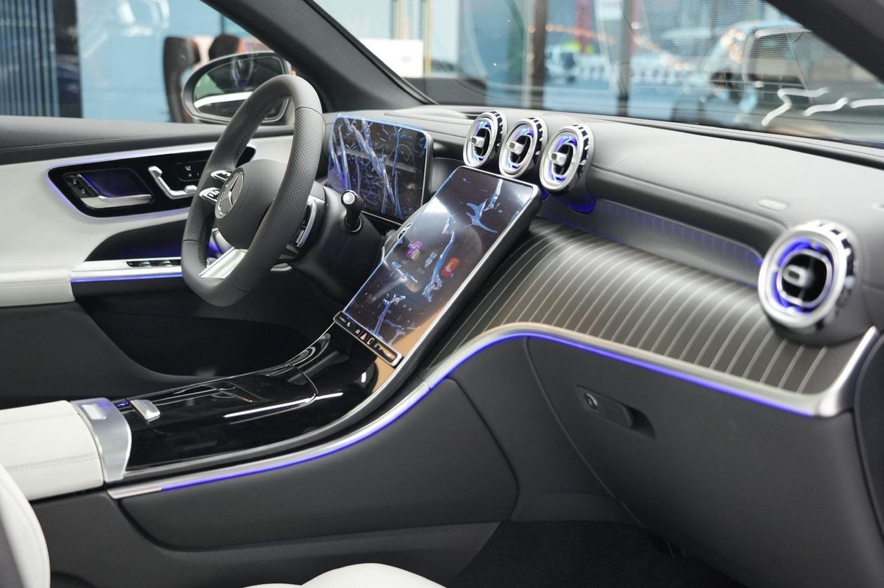 Car Image 2026 MERCEDES GLC CLASS 
