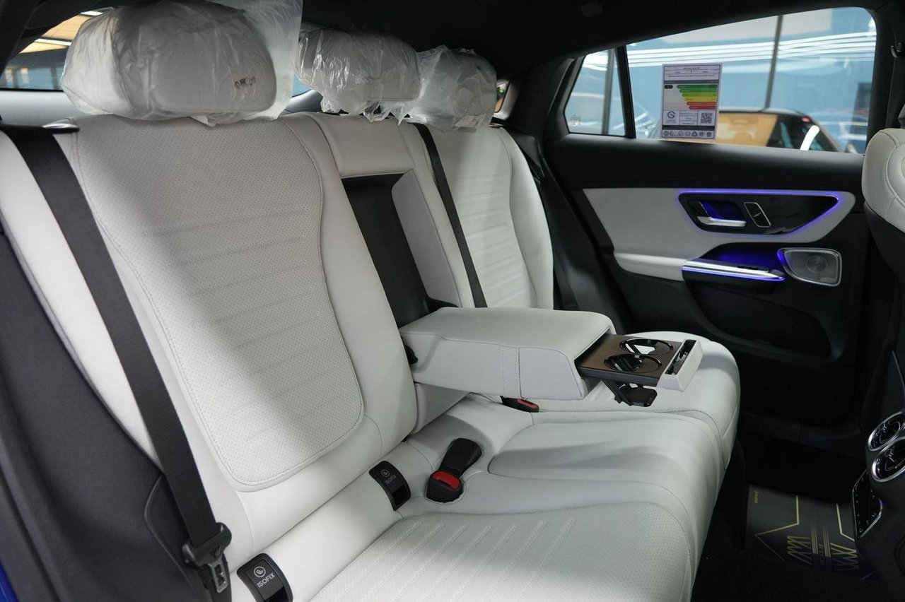 Car Image 2026 MERCEDES GLC CLASS 