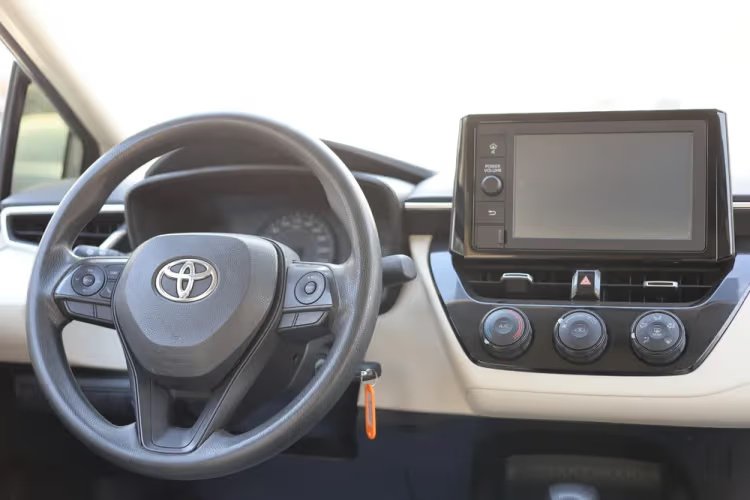 Car Image 2022 TOYOTA COROLLA 