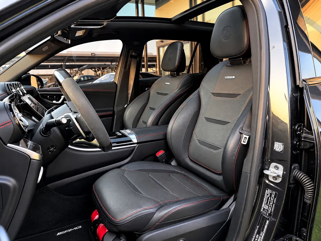 Car Image 2024 MERCEDES GLC CLASS 