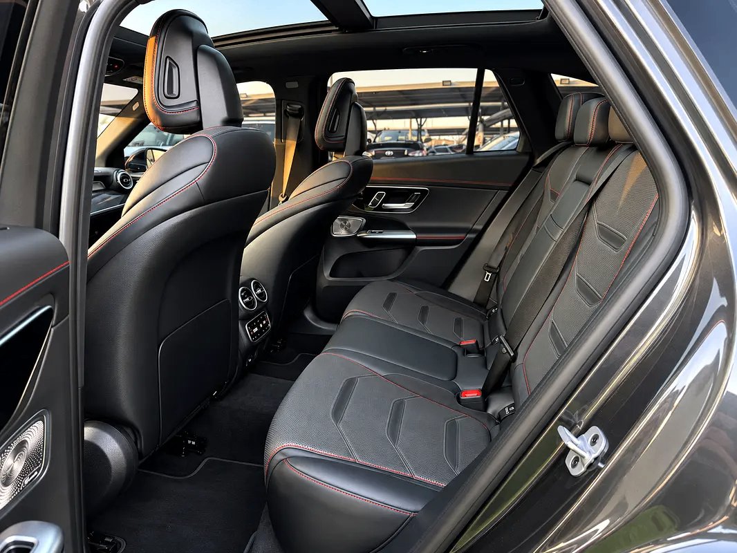 Car Image 2024 MERCEDES GLC CLASS 