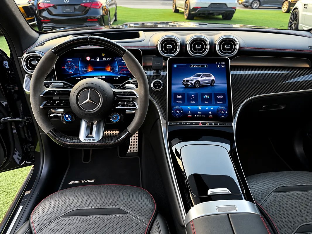 Car Image 2024 MERCEDES GLC CLASS 