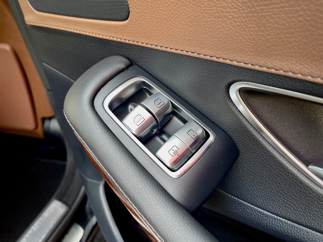 Car Image 2015 MERCEDES S Class 