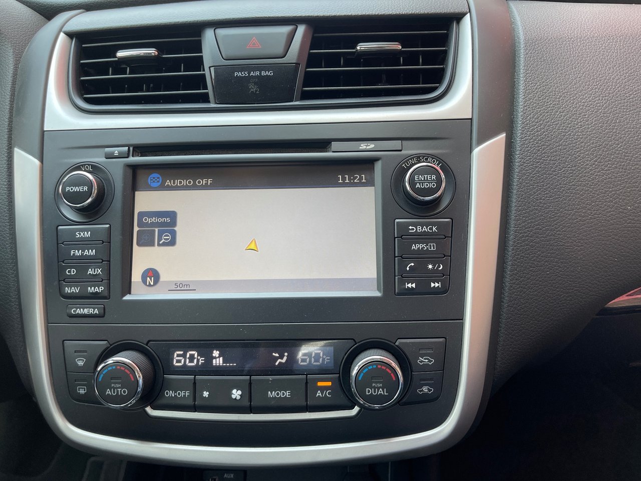 Car Image 2017 NISSAN ALTIMA 