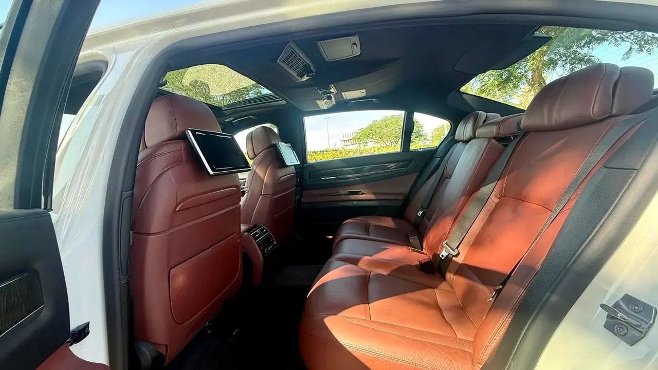 Car Image 2014 BMW 7 SERIES 