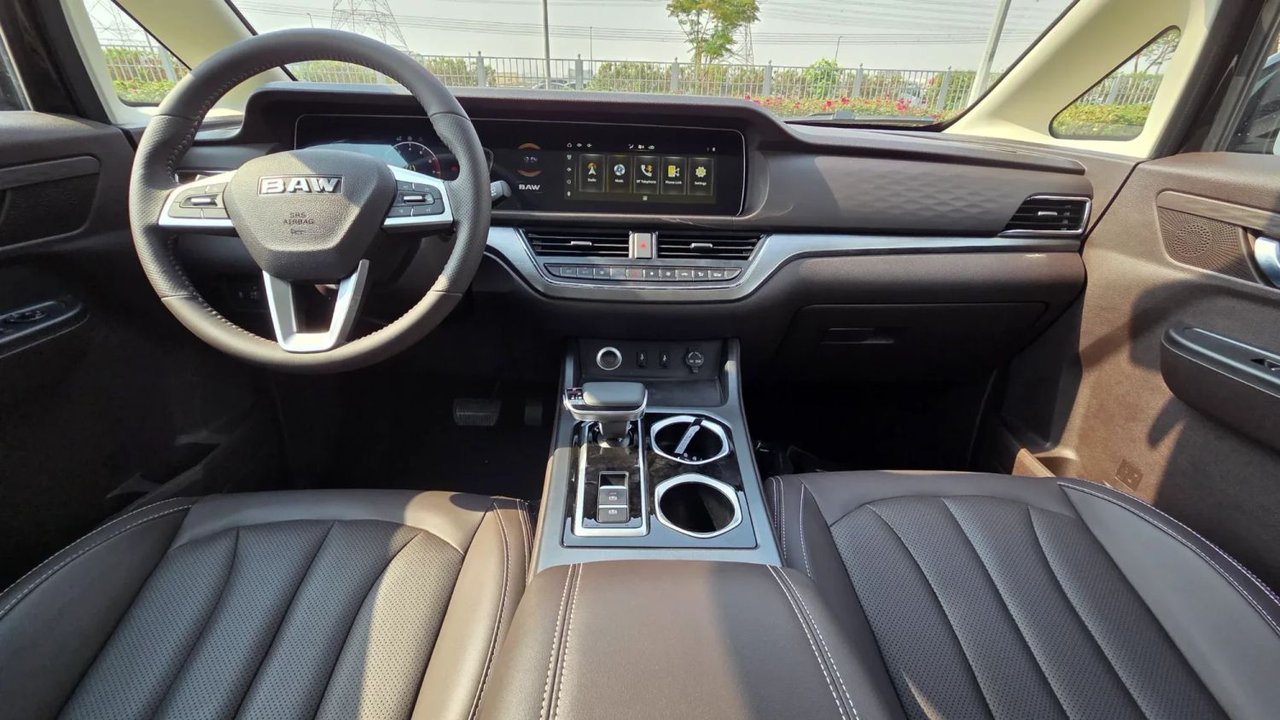 Car Image 2025 BAW M7 