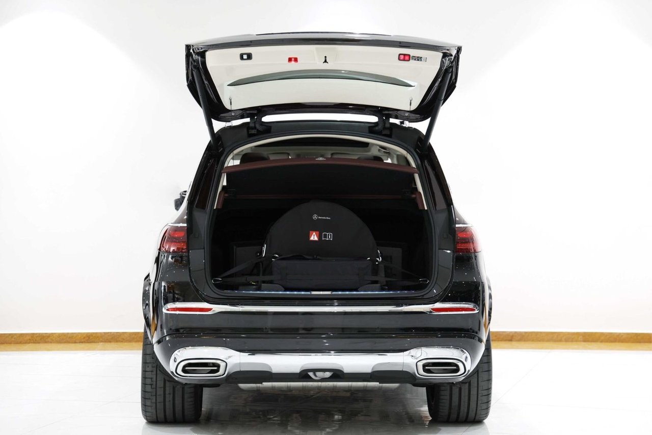 Car Image 2025 MERCEDES GLS CLASS 