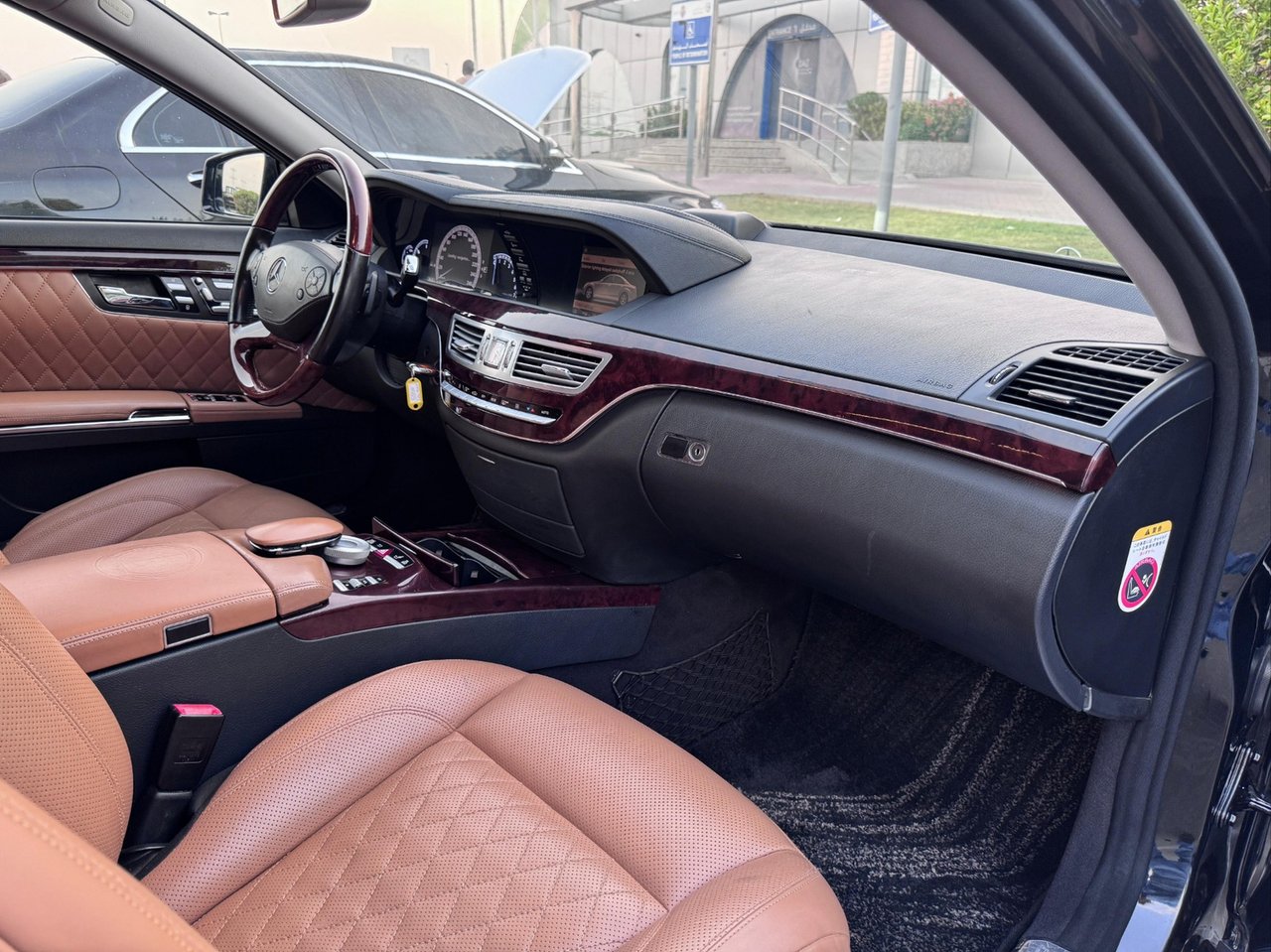 Car Image 2010 MERCEDES S Class 