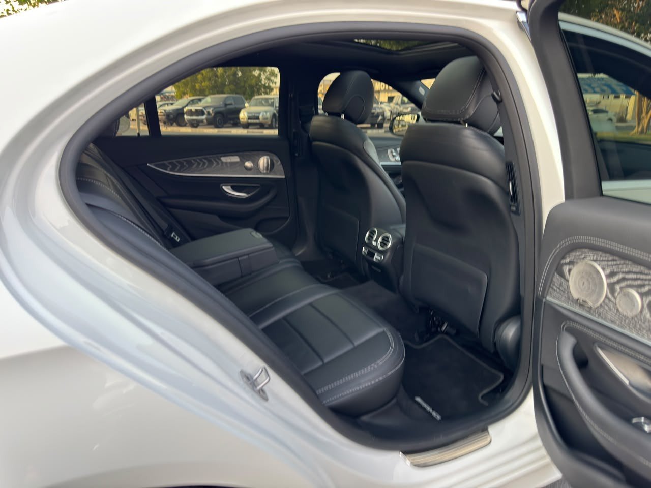 Car Image 2021 MERCEDES E Class 