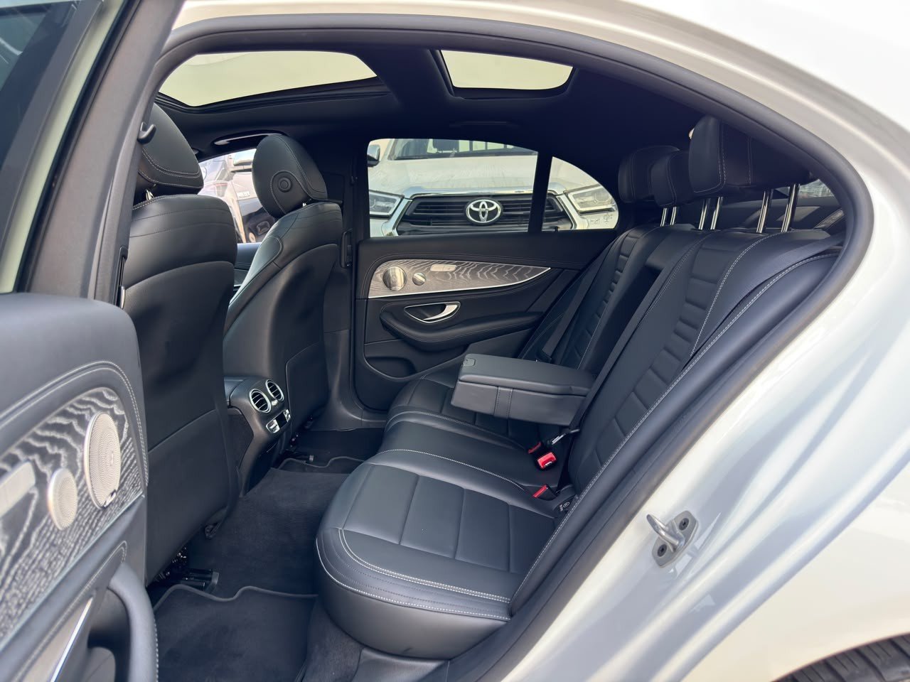 Car Image 2021 MERCEDES E Class 