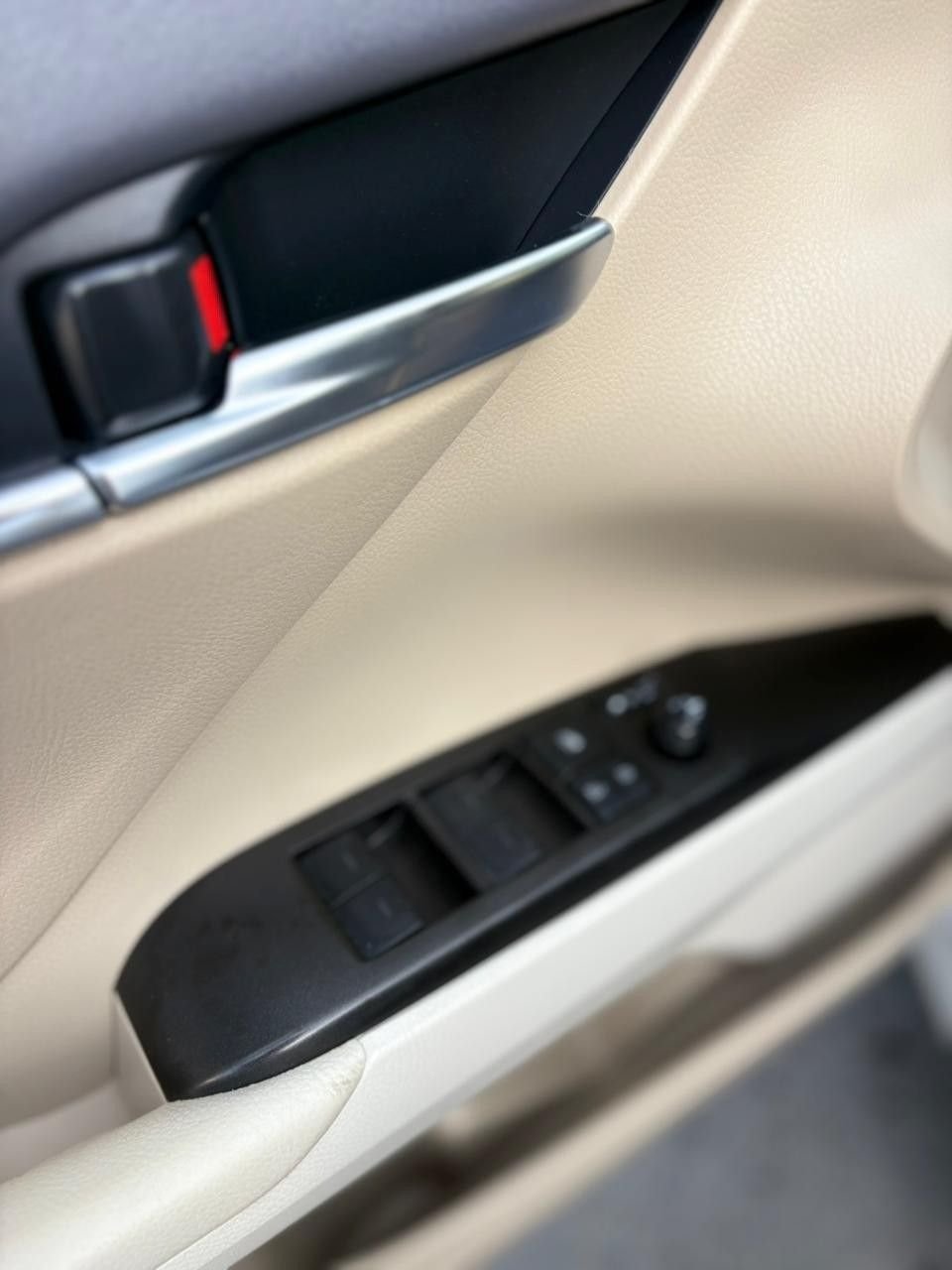 Car Image 2022 TOYOTA CAMRY 