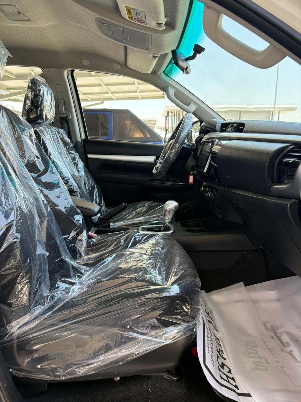 Car Image 2017 TOYOTA HILUX 