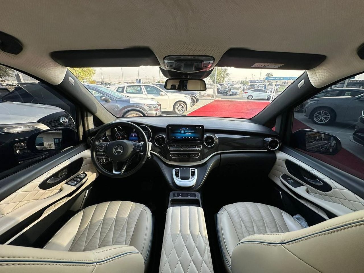 Car Image 2022 MERCEDES V  CLASS 