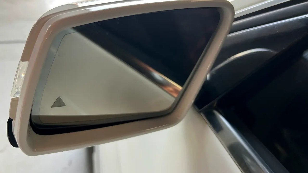 Car Image 2014 MERCEDES E Class 