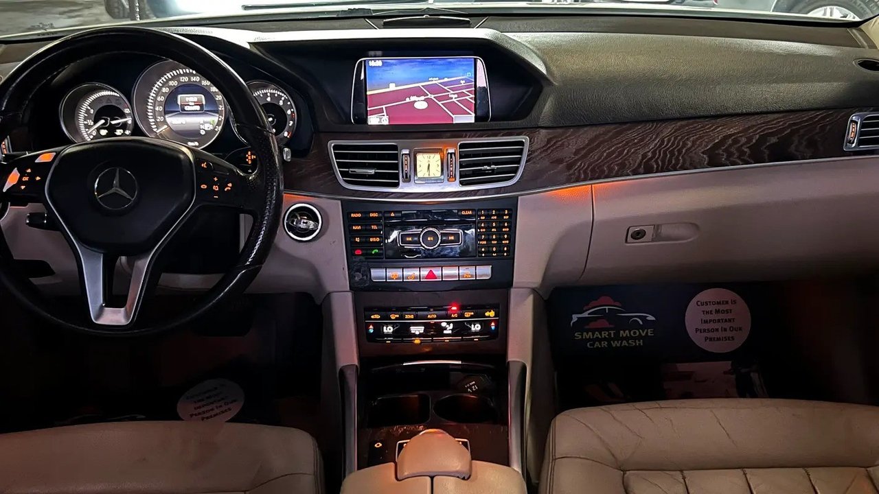 Car Image 2014 MERCEDES E Class 