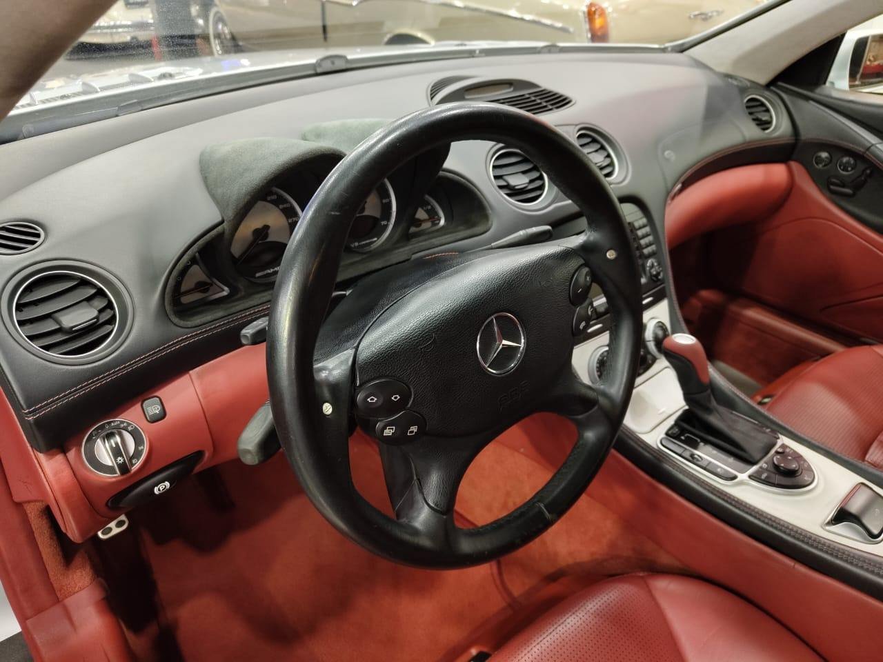 Car Image 2005 MERCEDES SL CLASS 