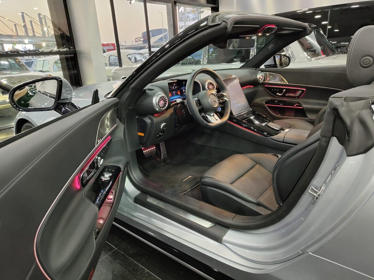 Car Image 2023 MERCEDES SL CLASS 
