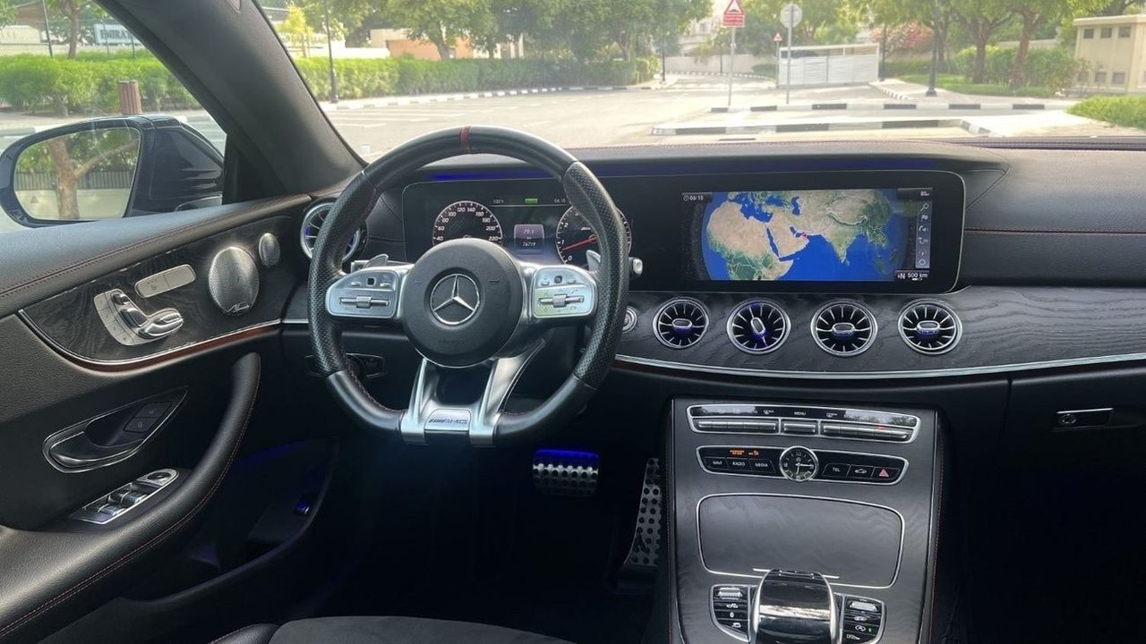 Car Image 2019 MERCEDES E Class 