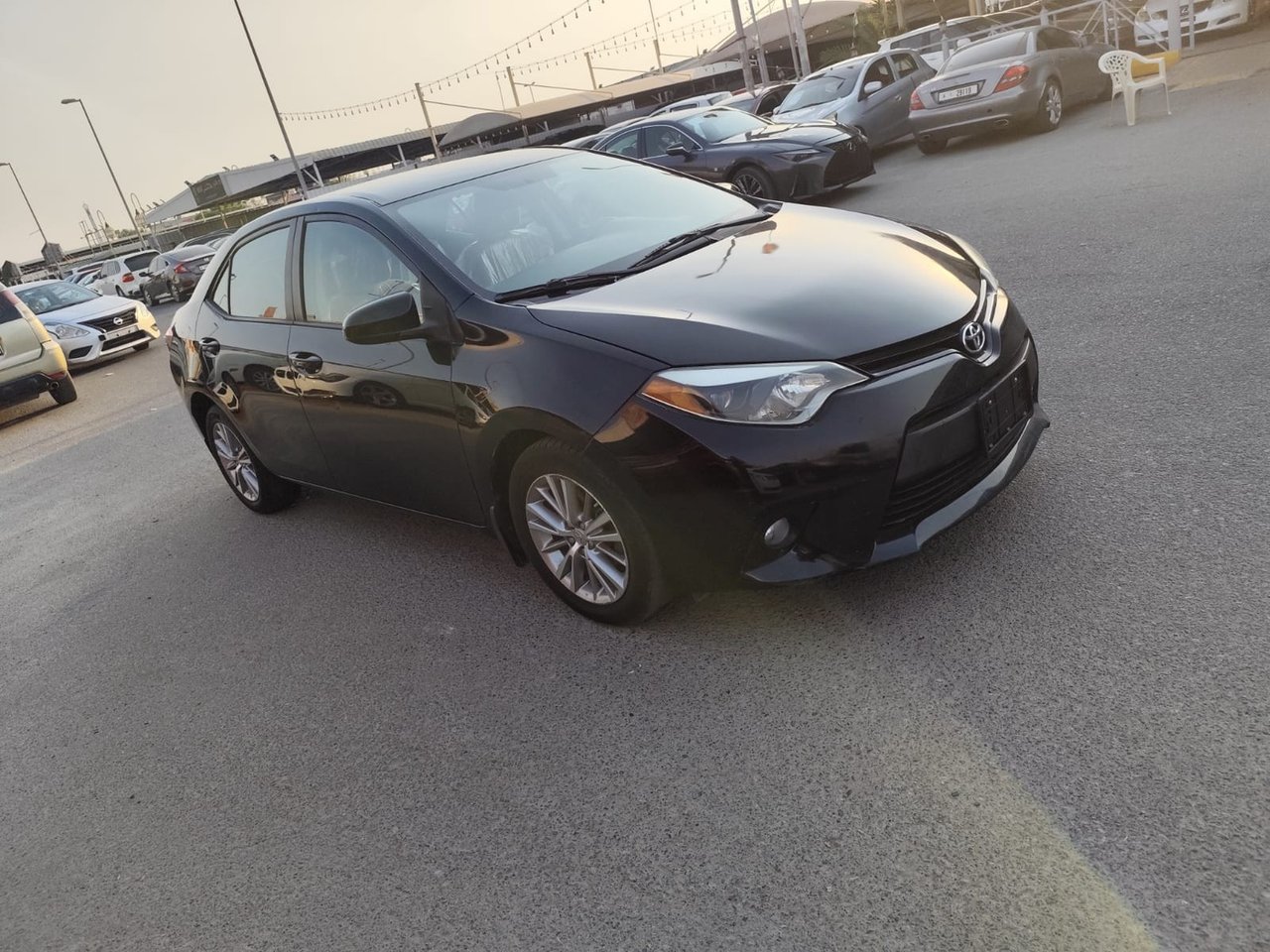 Car Image 2014 TOYOTA COROLLA 