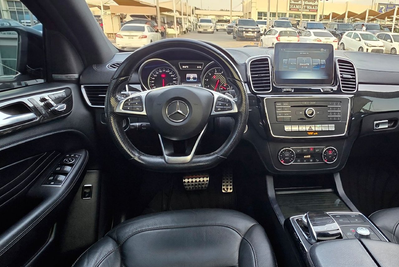 Car Image 2019 MERCEDES GLE CLASS 