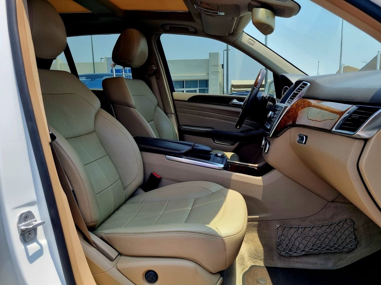 Car Image 2015 MERCEDES M CLASS 