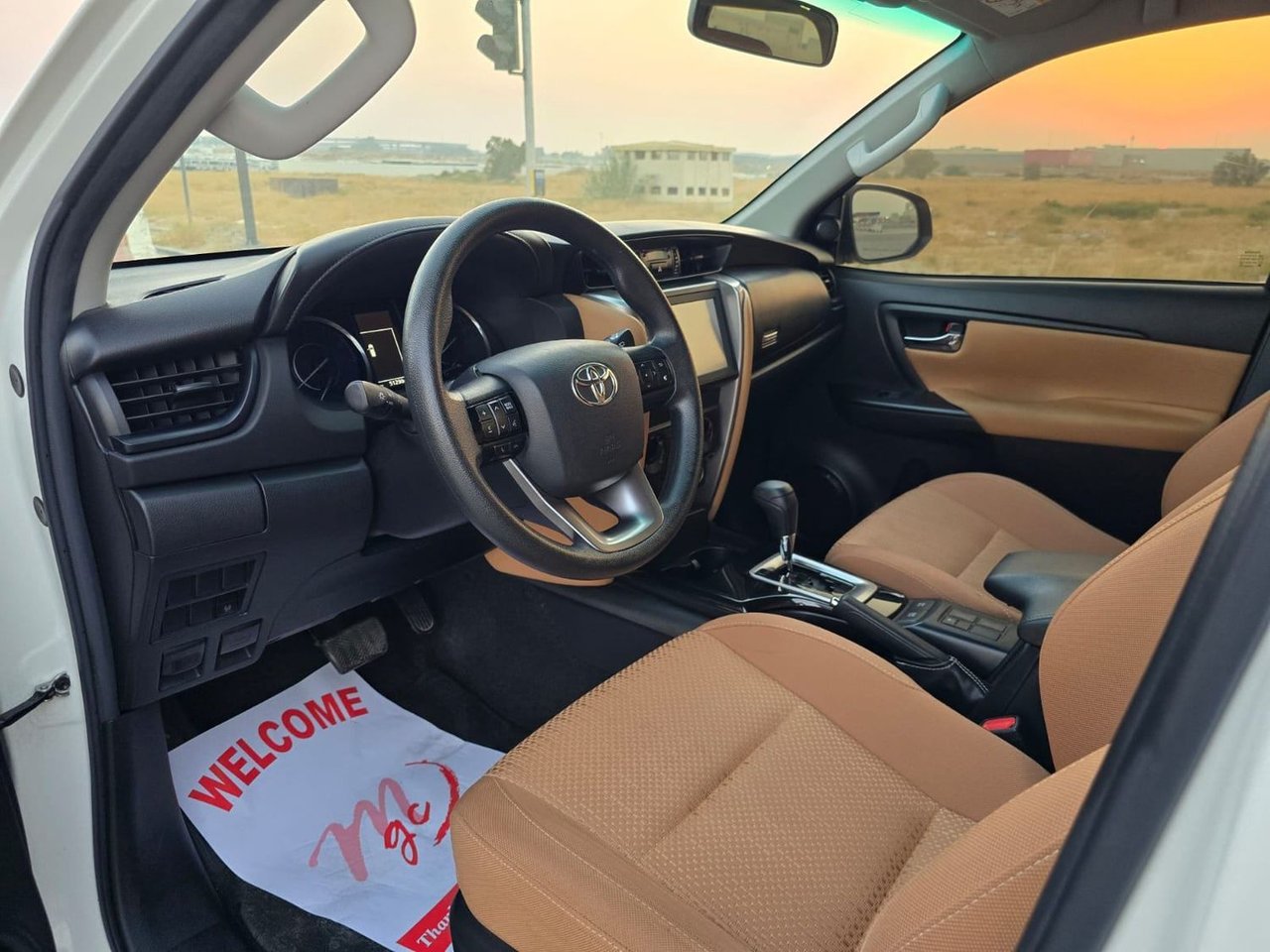 Car Image 2021 TOYOTA FORTUNER 