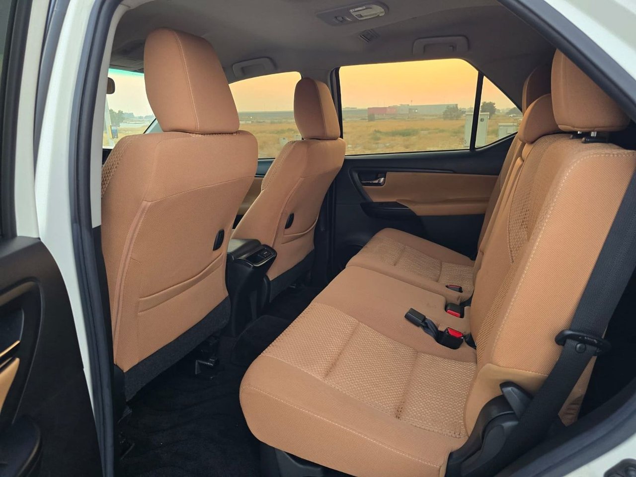 Car Image 2021 TOYOTA FORTUNER 
