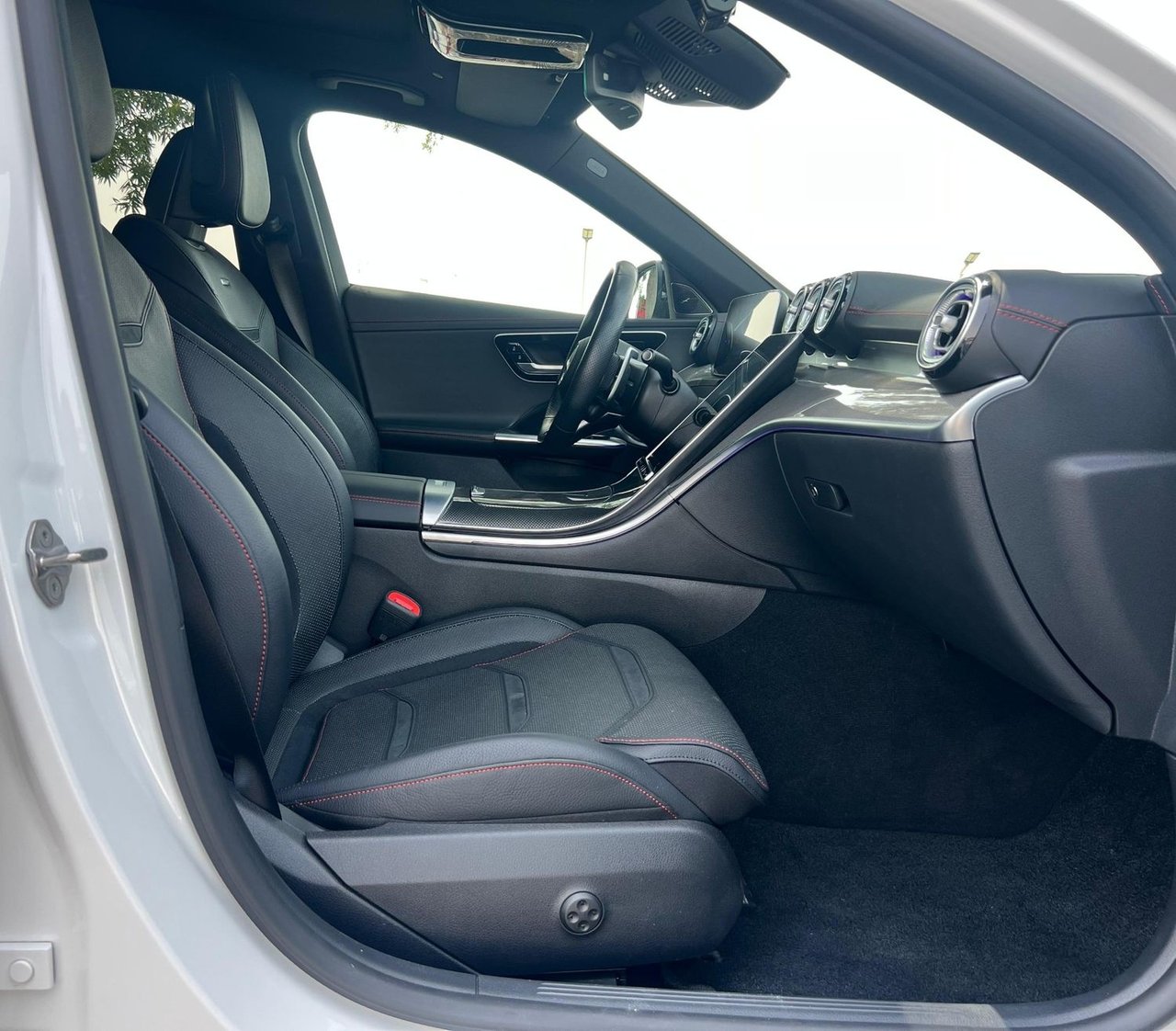 Car Image 2019 MERCEDES C Class 