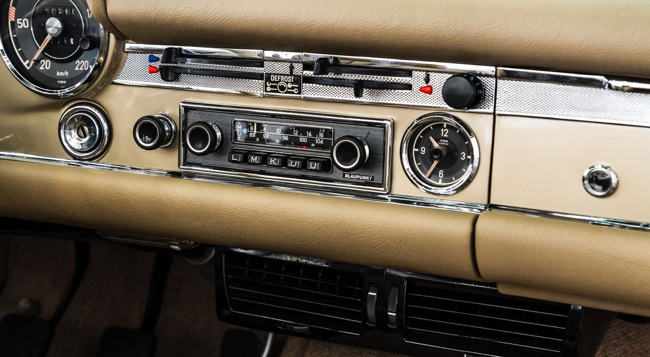 Car Image 1968 MERCEDES SL CLASS 