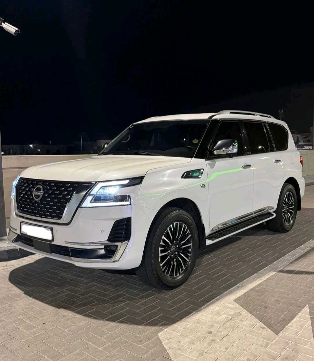 Car Image 2023 NISSAN PATROL Platinum