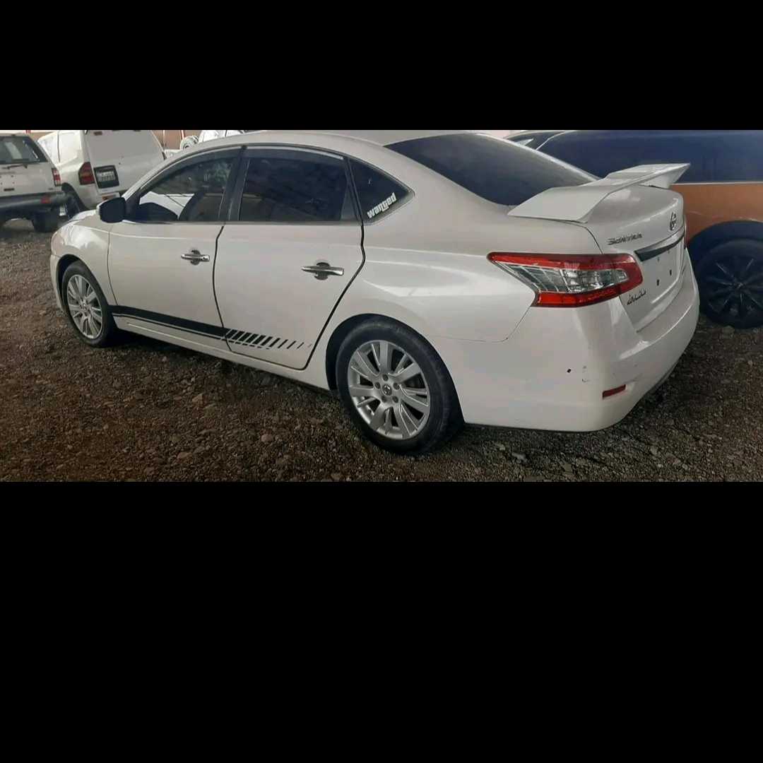 Car Image 2013 NISSAN SENTRA SL
