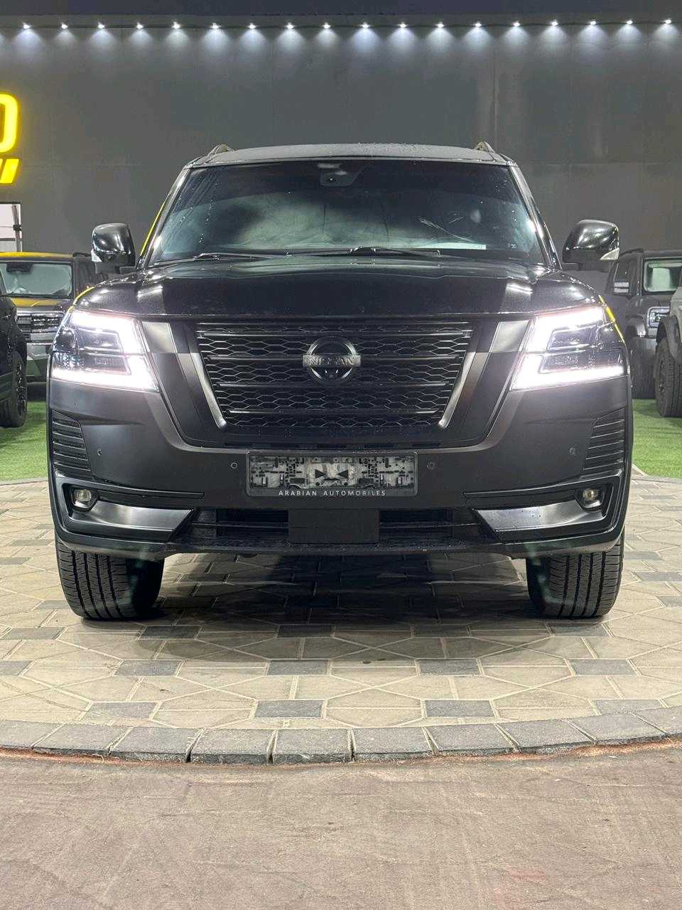Car Image 2015 NISSAN PATROL Platinum