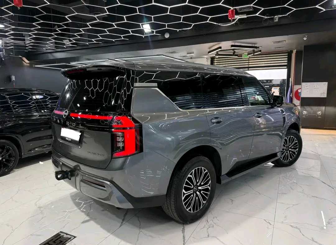 Car Image 2025 NISSAN PATROL SE