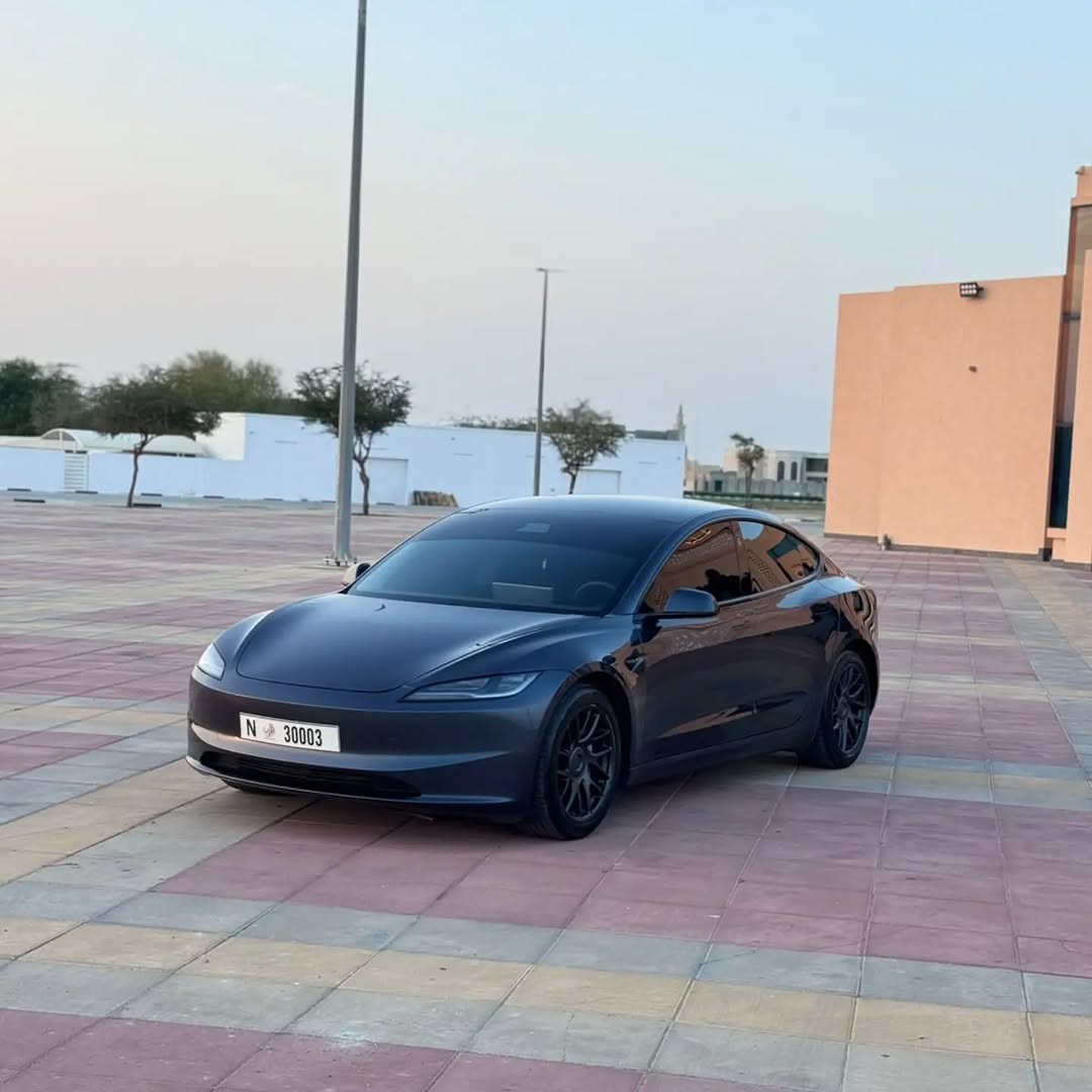 Car Image 2024 TESLA Model 3 