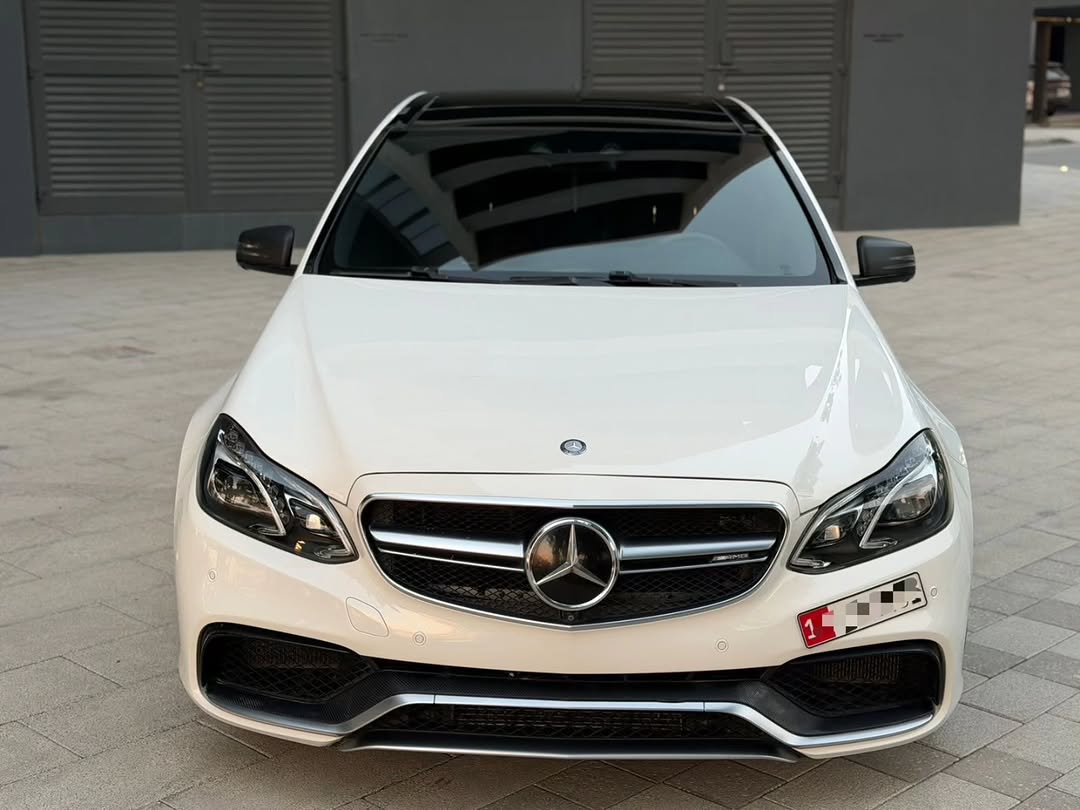 Car Image 2014 MERCEDES E Class E 63