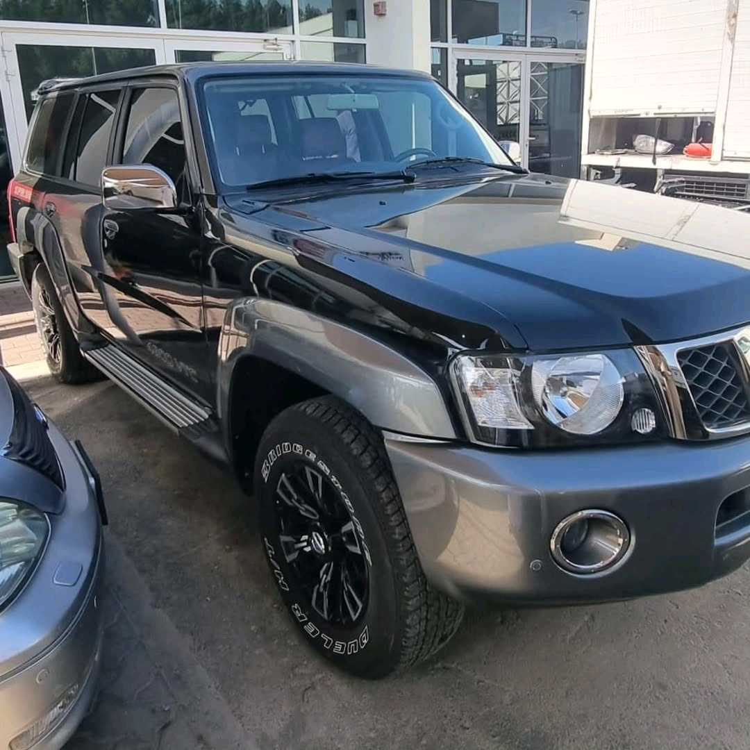 Car Image 2023 NISSAN PATROL 