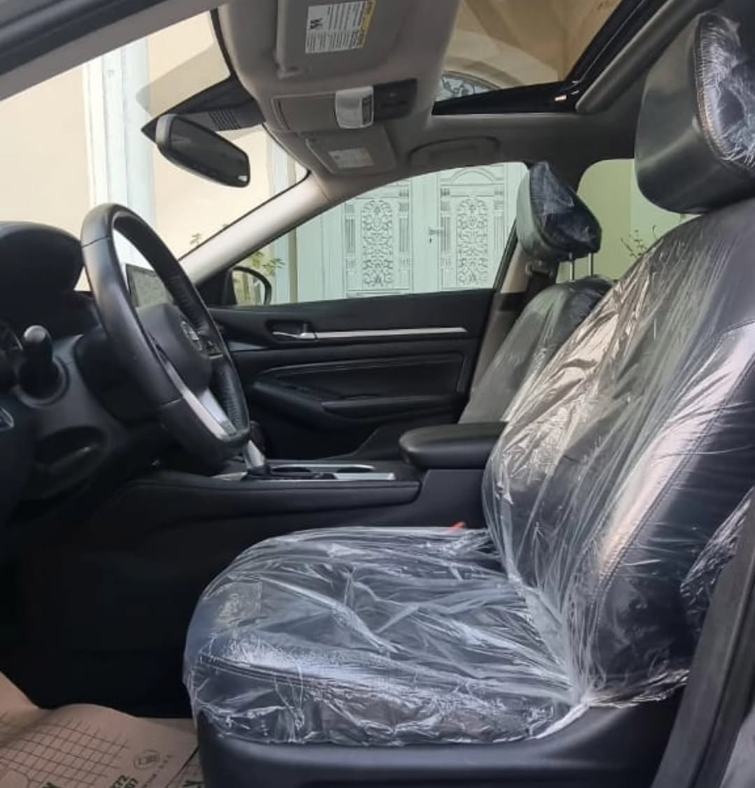 Car Image 2019 NISSAN ALTIMA SL