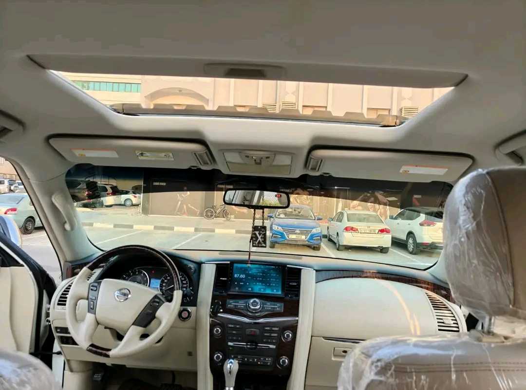 Car Image 2014 NISSAN PATROL SE