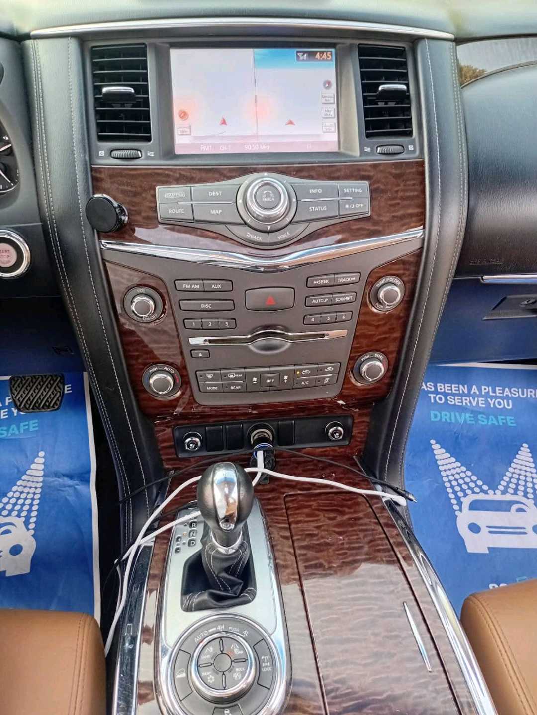 Car Image 2015 NISSAN PATROL Platinum
