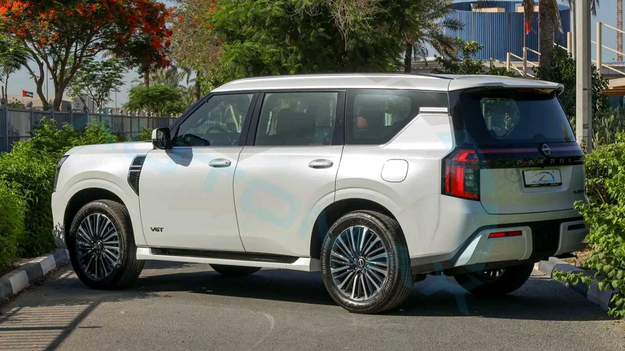 Car Image 2026 NISSAN PATROL Platinum