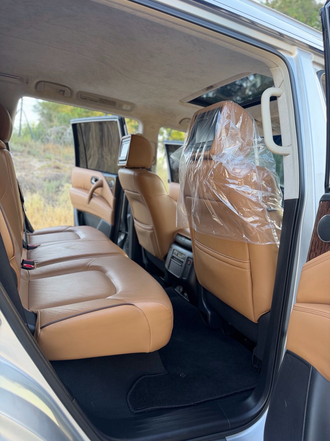 Car Image 2016 NISSAN PATROL Platinum