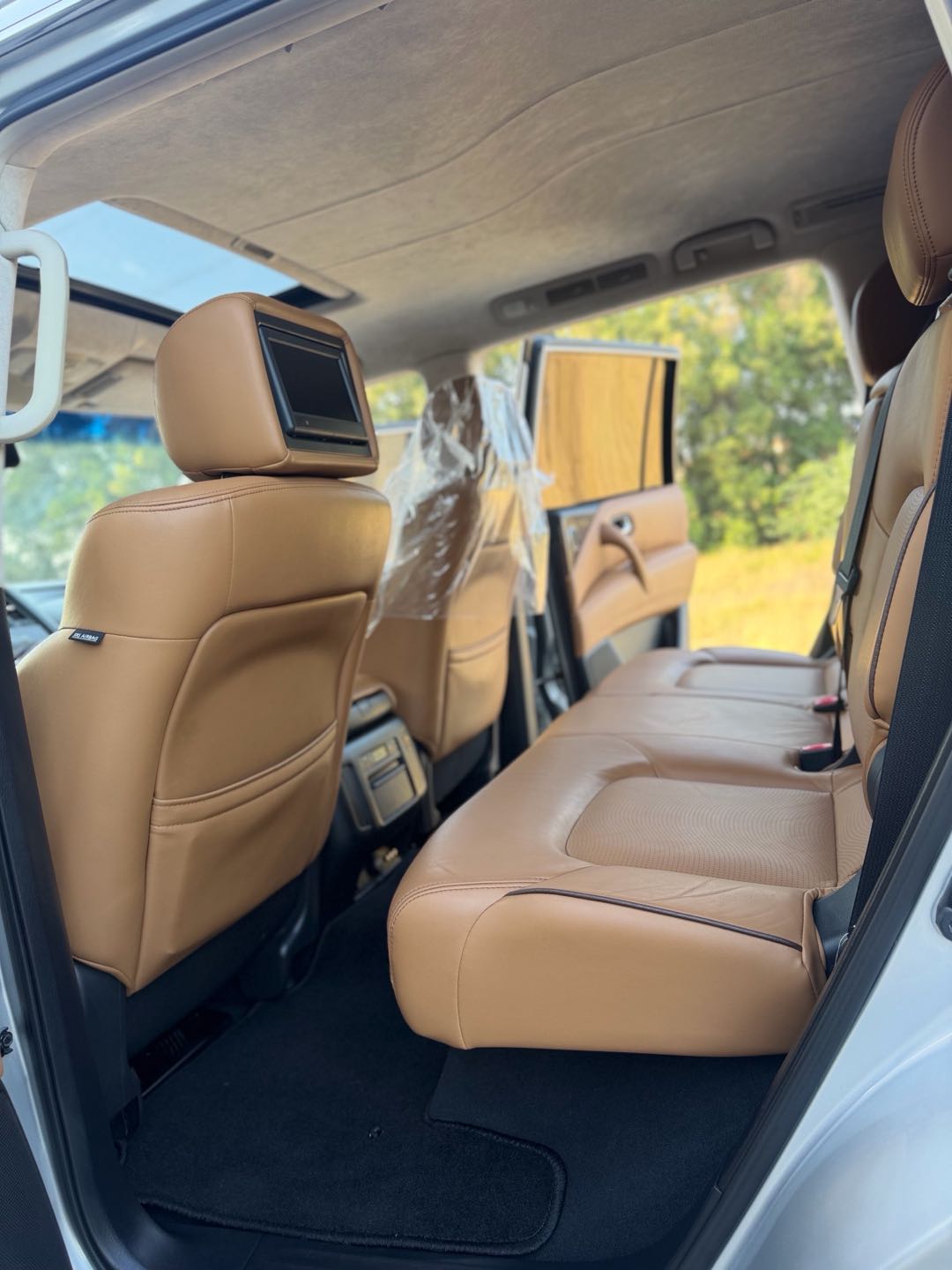 Car Image 2016 NISSAN PATROL Platinum