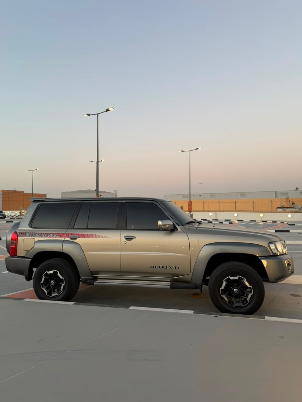Car Image 2021 NISSAN SAFARI 