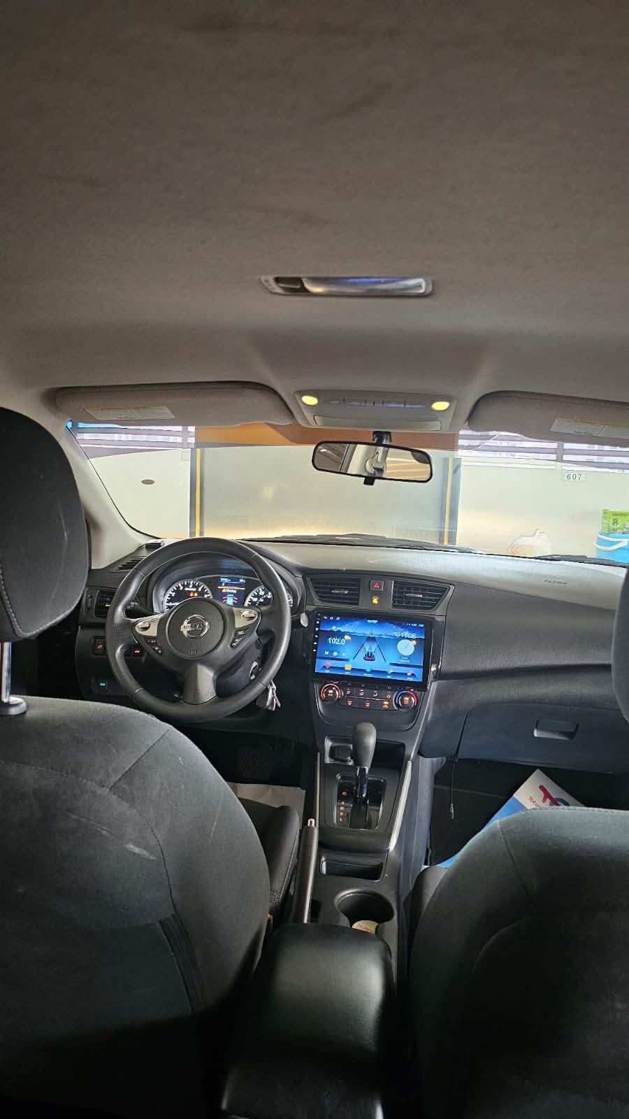 Car Image 2019 NISSAN SENTRA SV