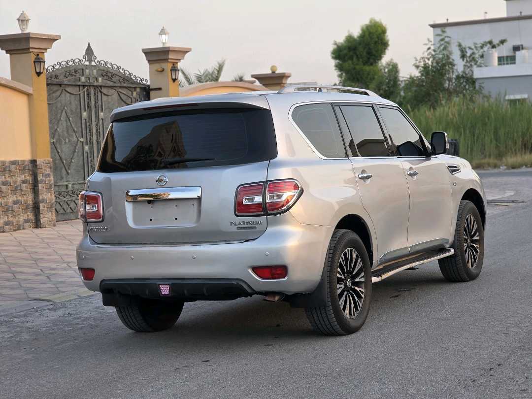 Car Image 2016 NISSAN PATROL SE