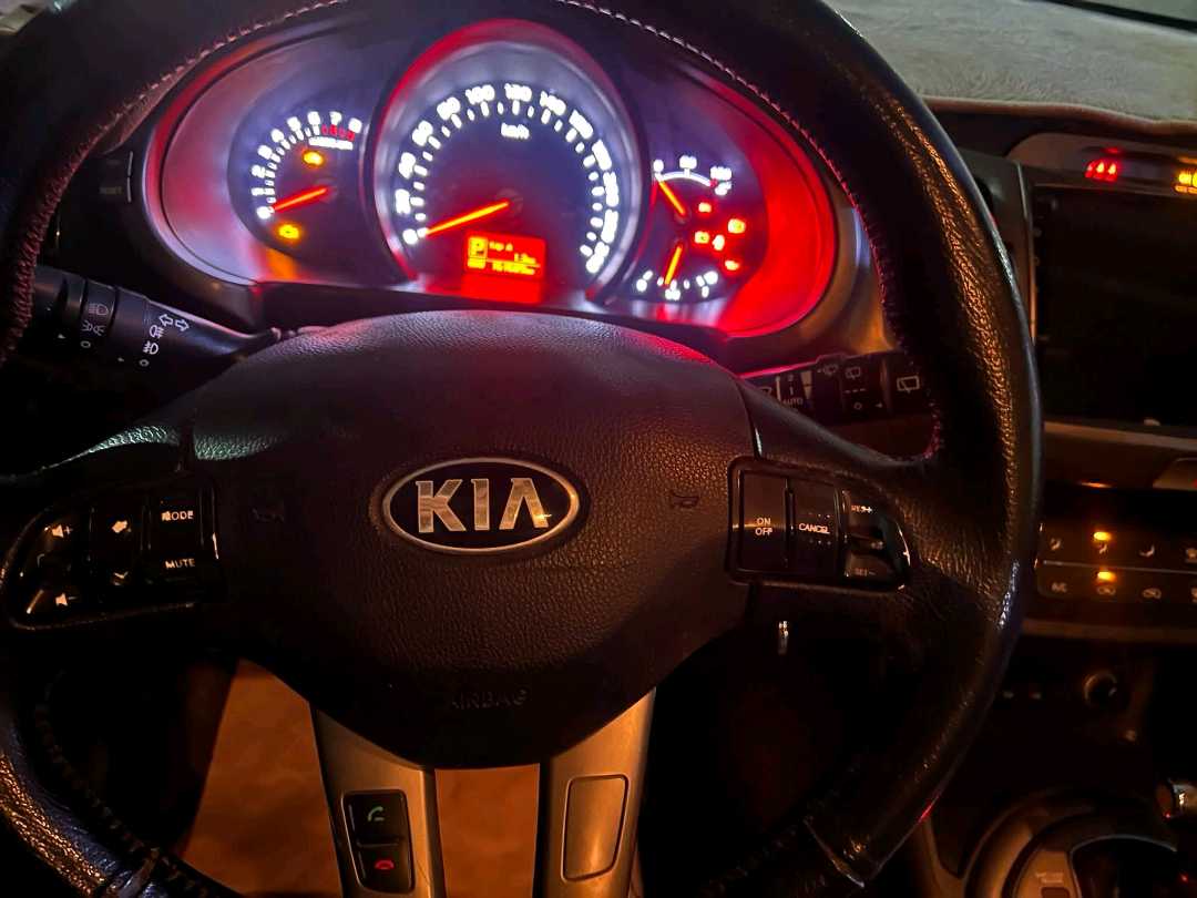 Car Image 2015 KIA SPORTAGE 
