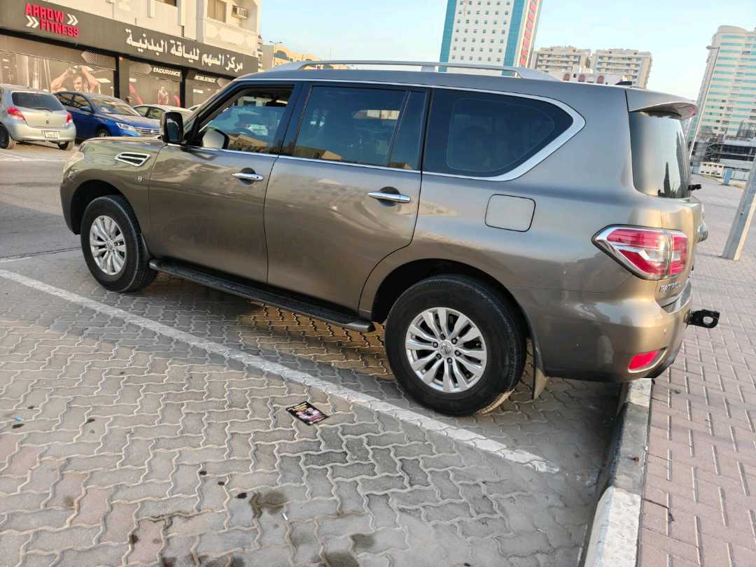 Car Image 2016 NISSAN PATROL SE