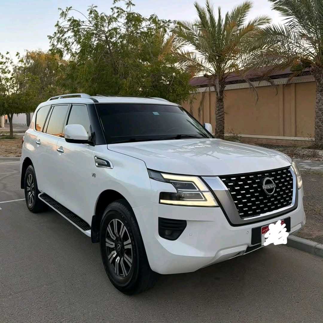 Car Image 2024 NISSAN PATROL LE